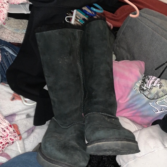 UGG Shoes - Tall UGG’s